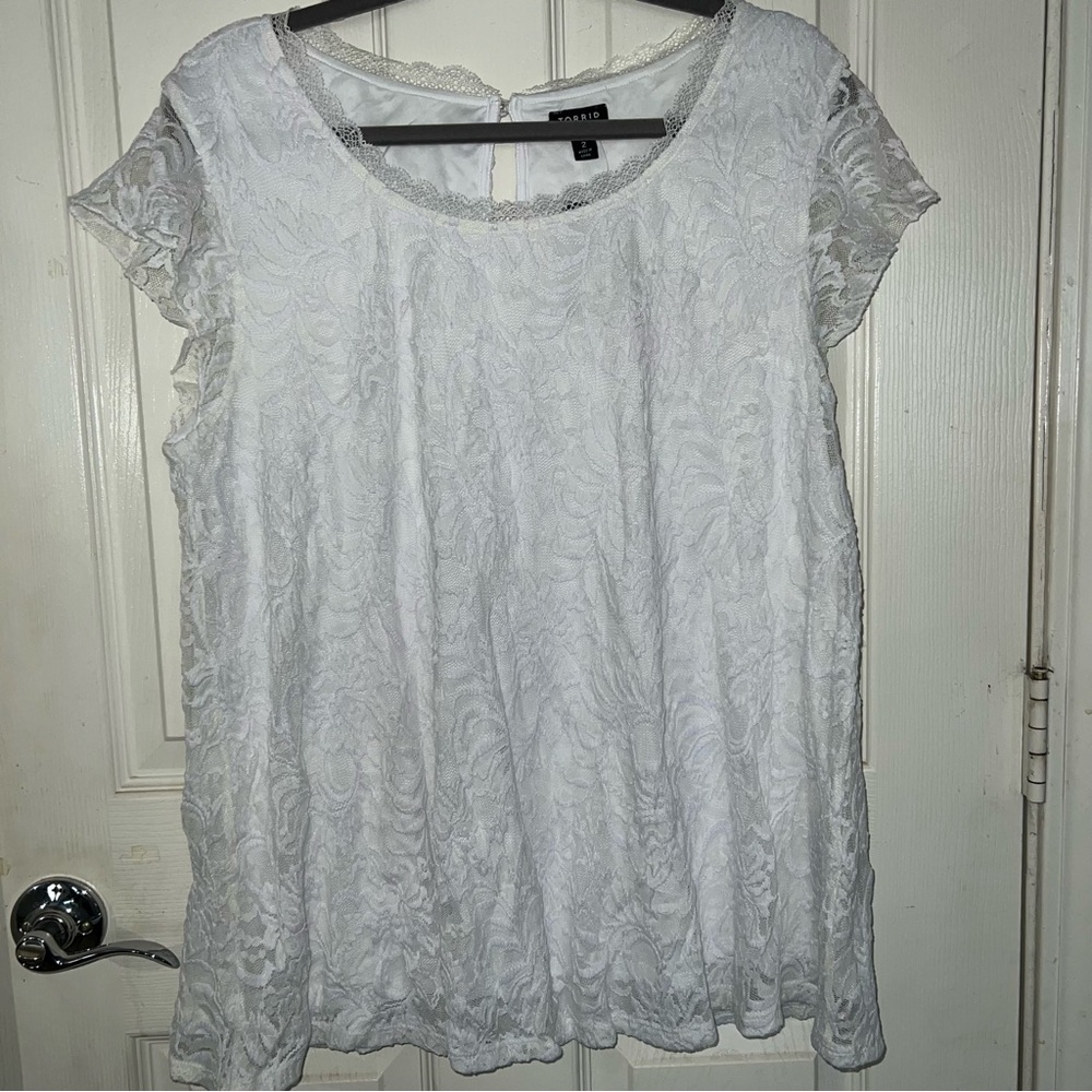 NEW Torrid white lace top